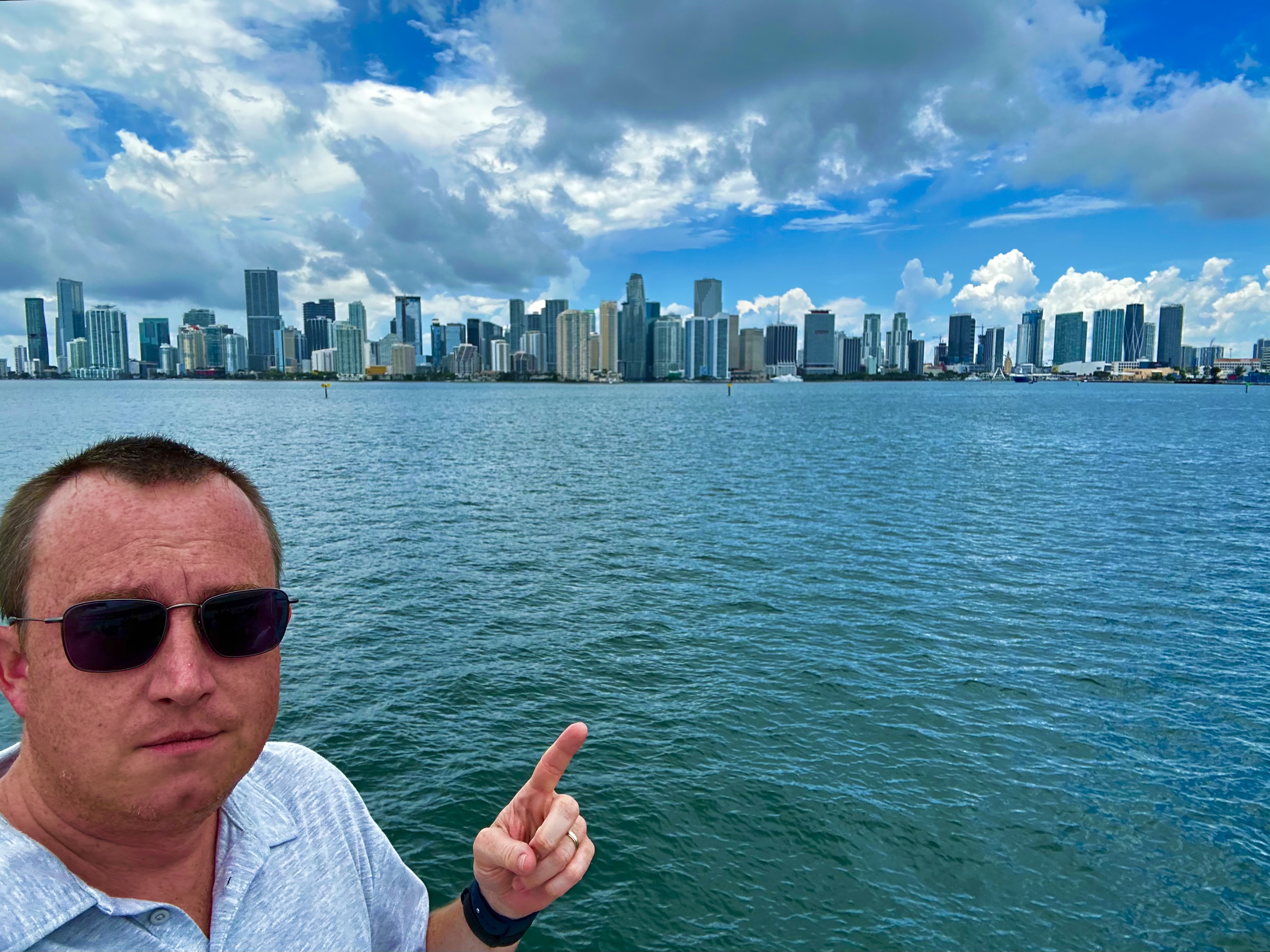 Miami skyline selfie